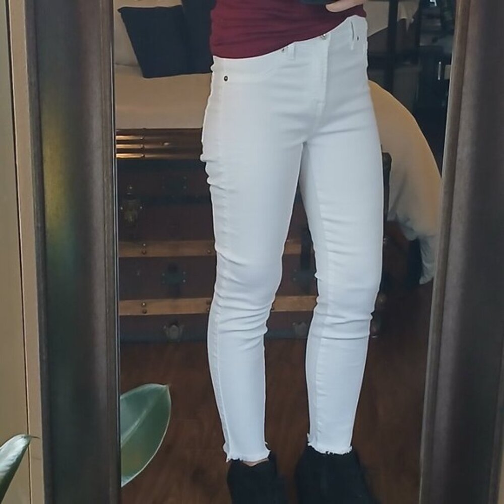 7 for all mankind Roxanne Raw-Edge Ankle Skinny Jeans in White
